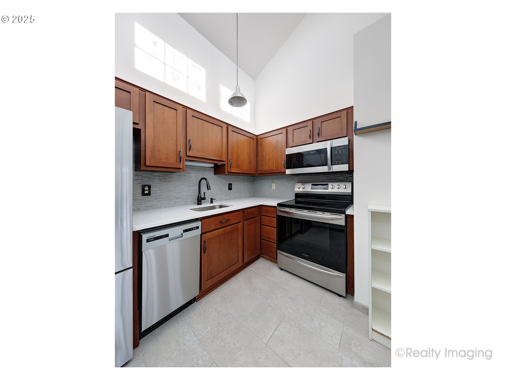 13775 Southwest Scholls Ferry Road, Unit 212 Beaverton, OR 97008 - Photo 7 of 29 Kitchen