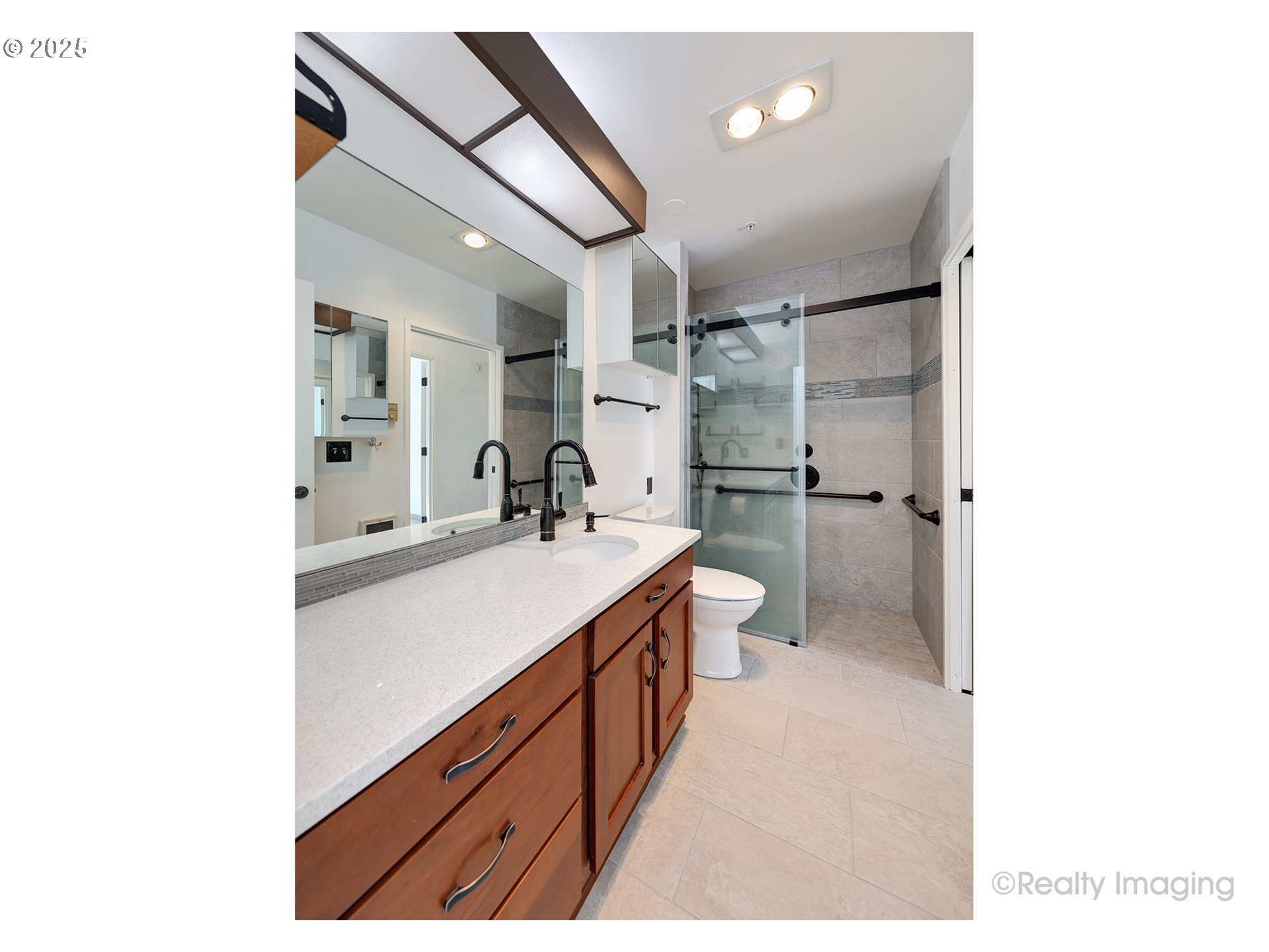 13775 Southwest Scholls Ferry Road, Unit 212 Beaverton, OR 97008 - Photo 9 of 29 Bathroom