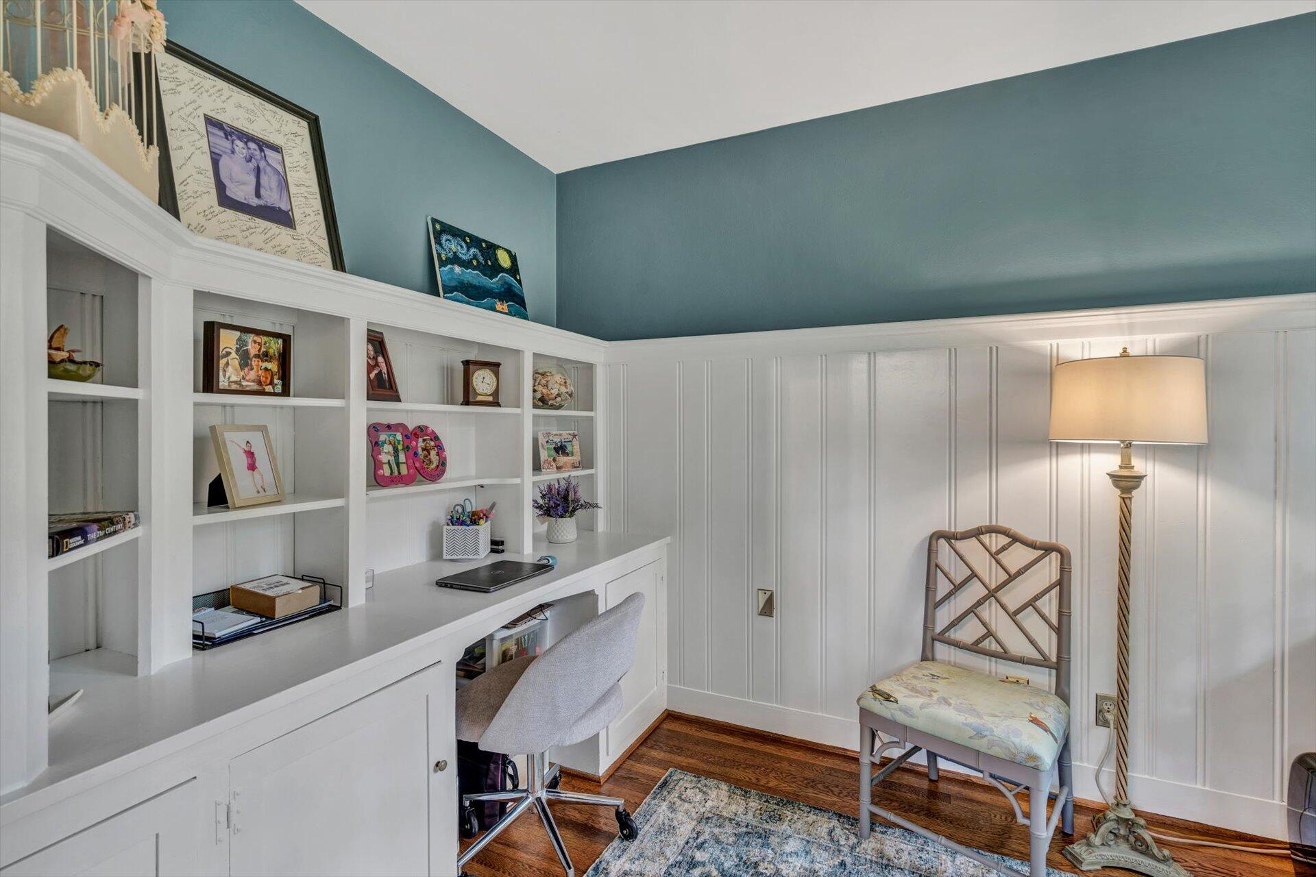 3259 White Oak Road Southwest Roanoke, VA 24014 - Photo 5 of 35 08-051820230007