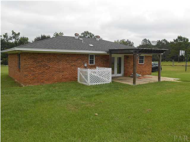 7220 Circle Road Walnut Hill, FL 32568 - Photo 13 of 16