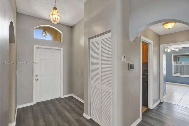 $630,000 | 1560 Southwest 193rd Terrace, Pembroke Pines, FL 33029