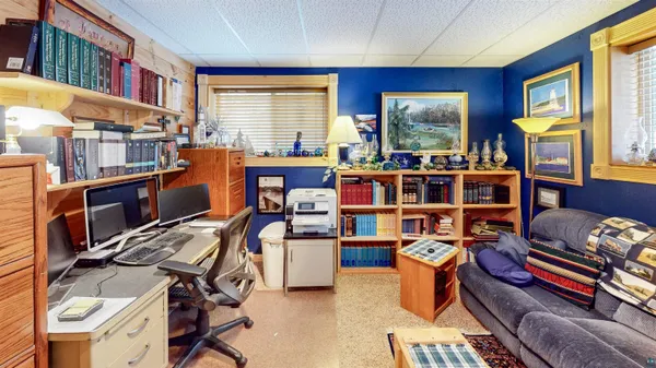 $849,900 | 1804 Hwy 61 E Grand Marais Mn 55604, Grand Marais, MN 55604