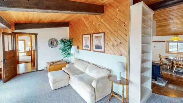 $849,900 | 1804 Hwy 61 E Grand Marais Mn 55604, Grand Marais, MN 55604