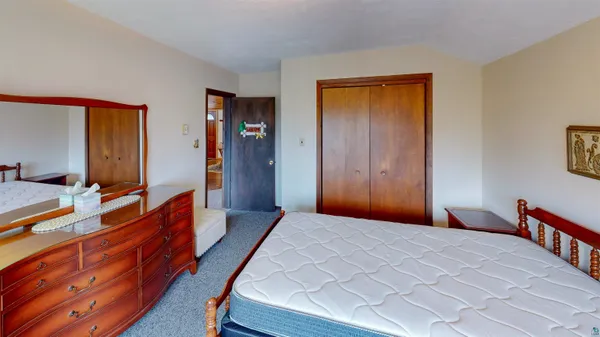 $849,900 | 1804 Hwy 61 E Grand Marais Mn 55604, Grand Marais, MN 55604
