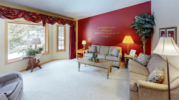 $849,900 | 1804 Hwy 61 E Grand Marais Mn 55604, Grand Marais, MN 55604