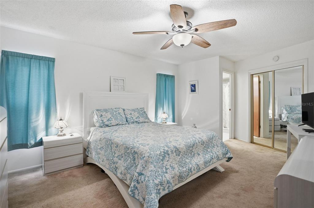 4521 Bayridge Court Spring Hill, FL 34606 - Photo 14 of 37