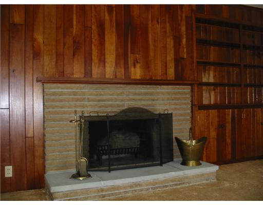465 Collier Road Mercer, PA 16137 - Photo 7 of 18 Living Room.