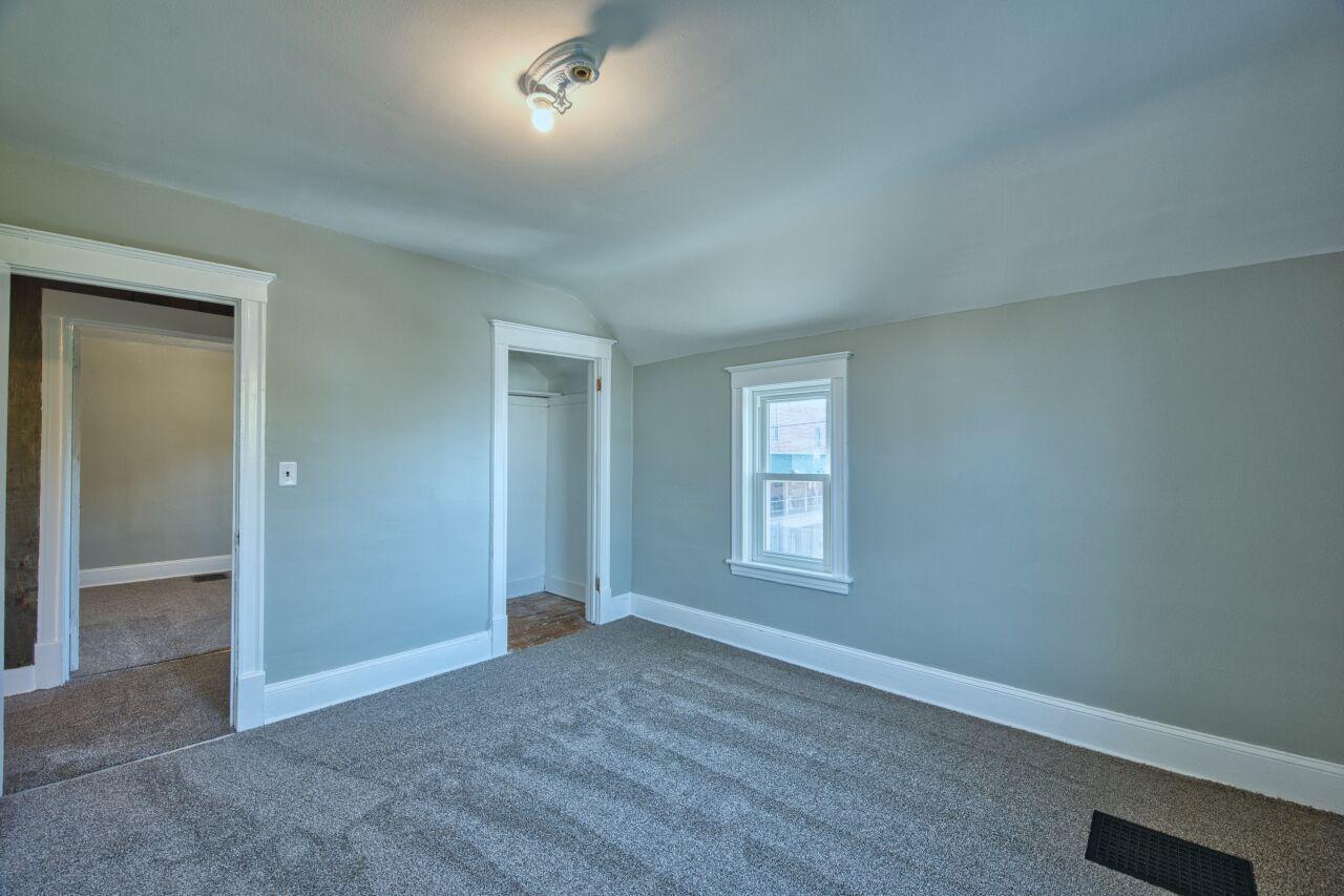 101 Minnesota Avenue East Gilbert, MN 55741 - Photo 18 of 40