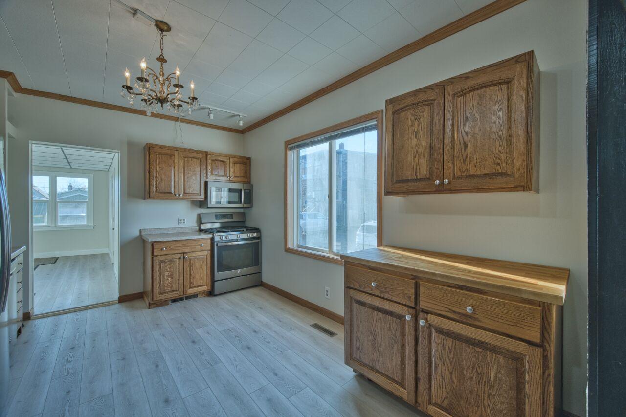 101 Minnesota Avenue East Gilbert, MN 55741 - Photo 27 of 40