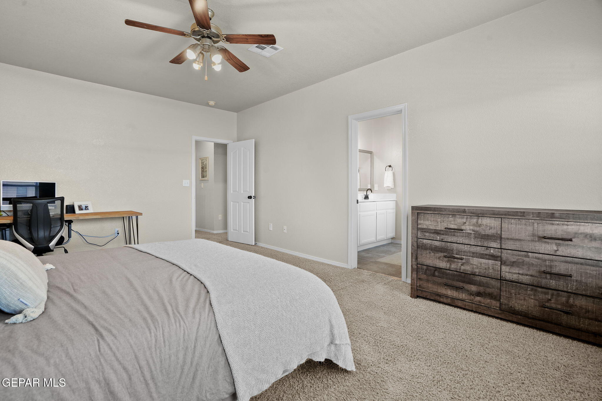 5813 Redstone Rim Drive El Paso, TX 79934 - Photo 19 of 42 26-web-or-mls-JOL08277