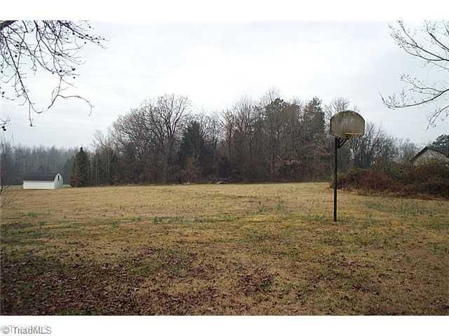 592 Gladstone Road Mocksville, NC 27028 - Photo 2 of 9 Exterior Back.