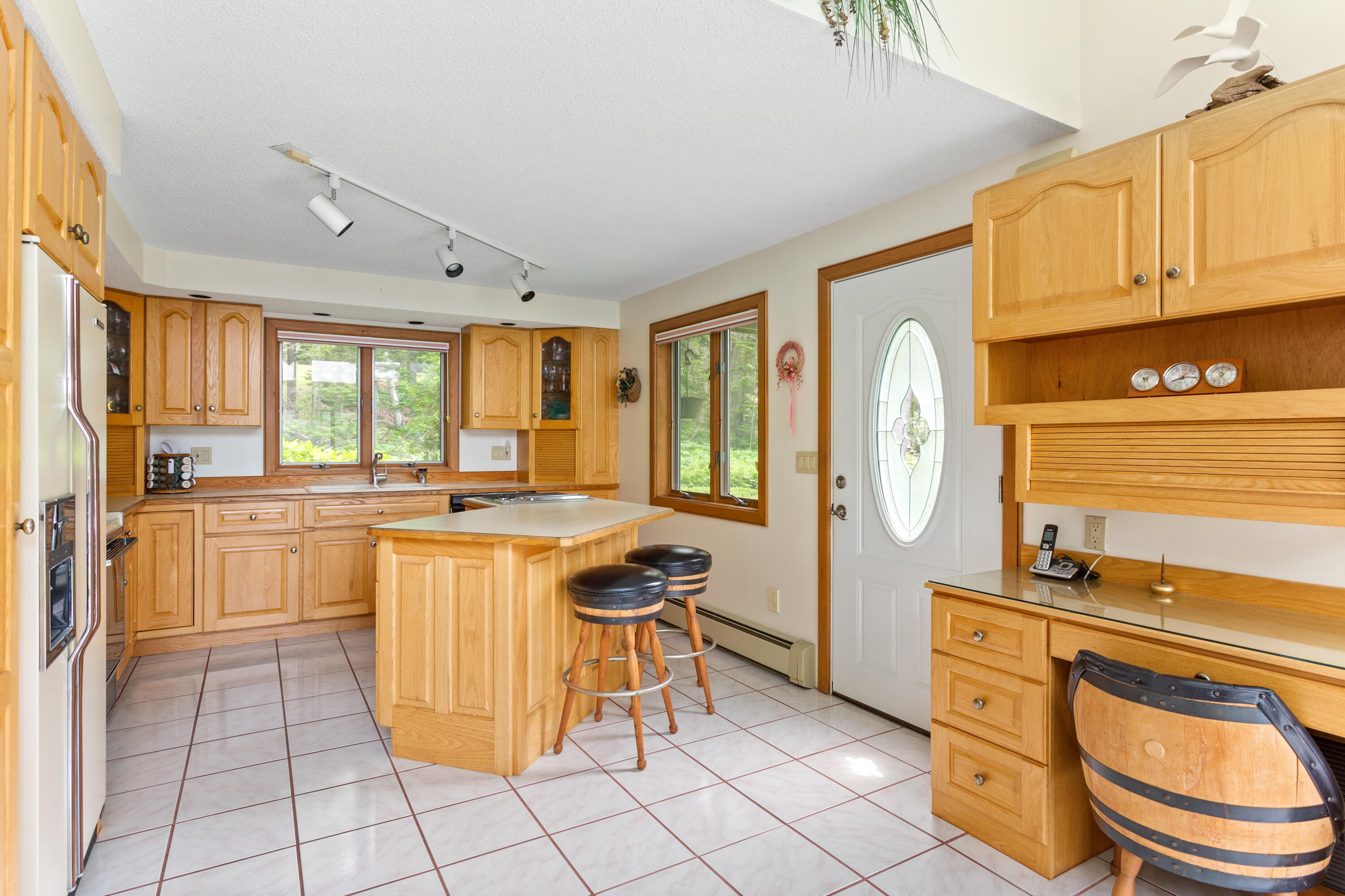 71 Samoset Trail Boothbay, ME 04544 - Photo 19 of 39 21-71SamosetTrail-EastBoothbay-KS