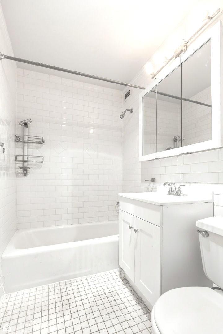 1700 East 56th Street, Unit 703 Chicago, IL 60637 - Photo 11 of 11