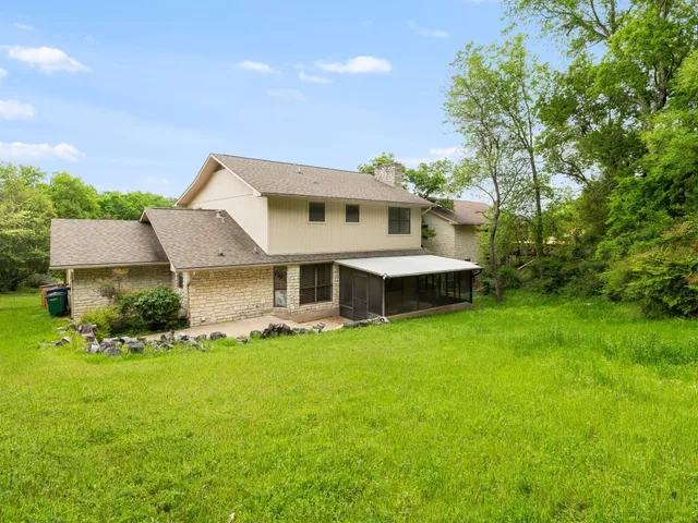 $3,000 | 9305 Rolling Oaks Trail, Austin, TX 78750