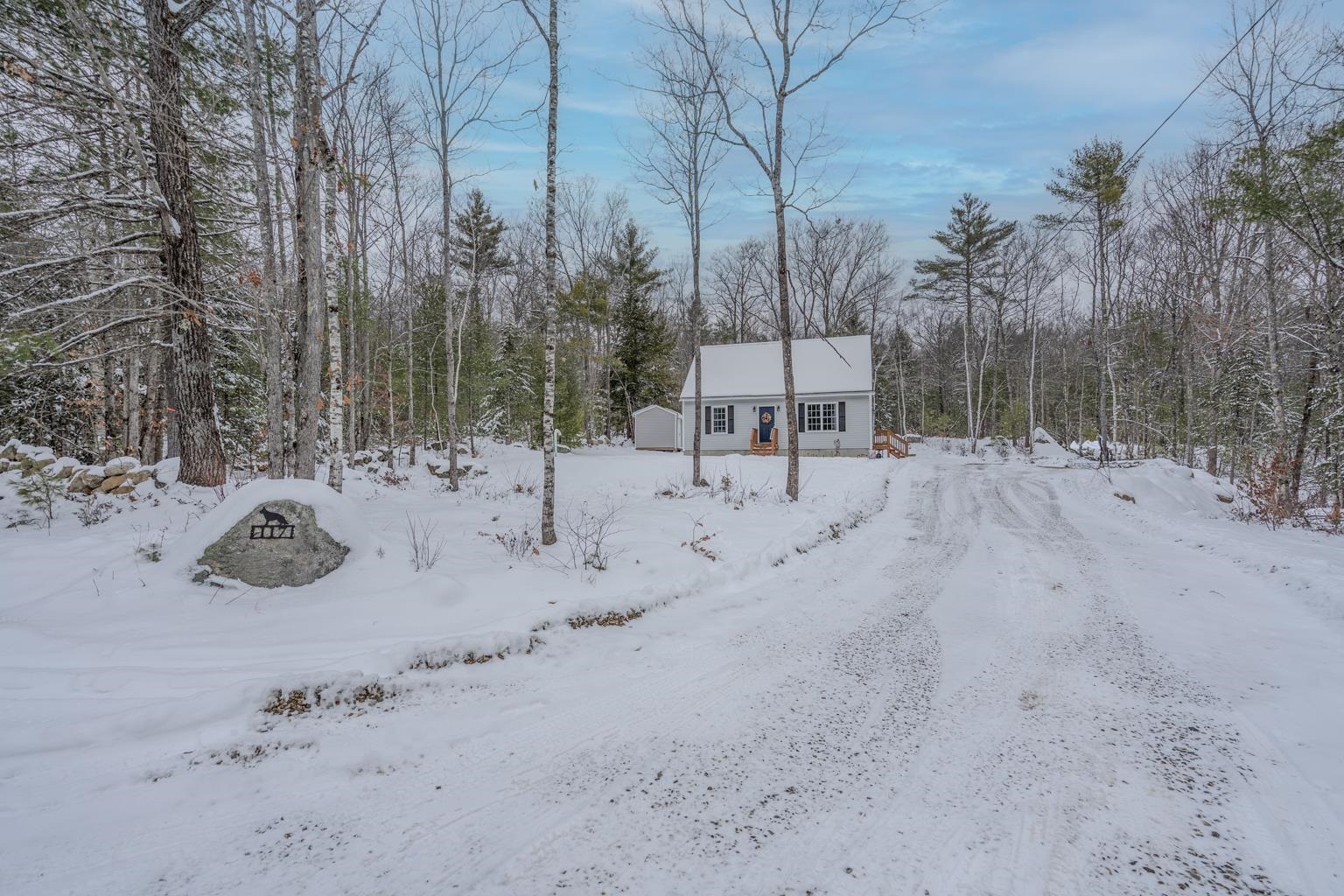 117 Beaver Pond Drive Barnstead, NH 03225 - Photo 1 of 26
