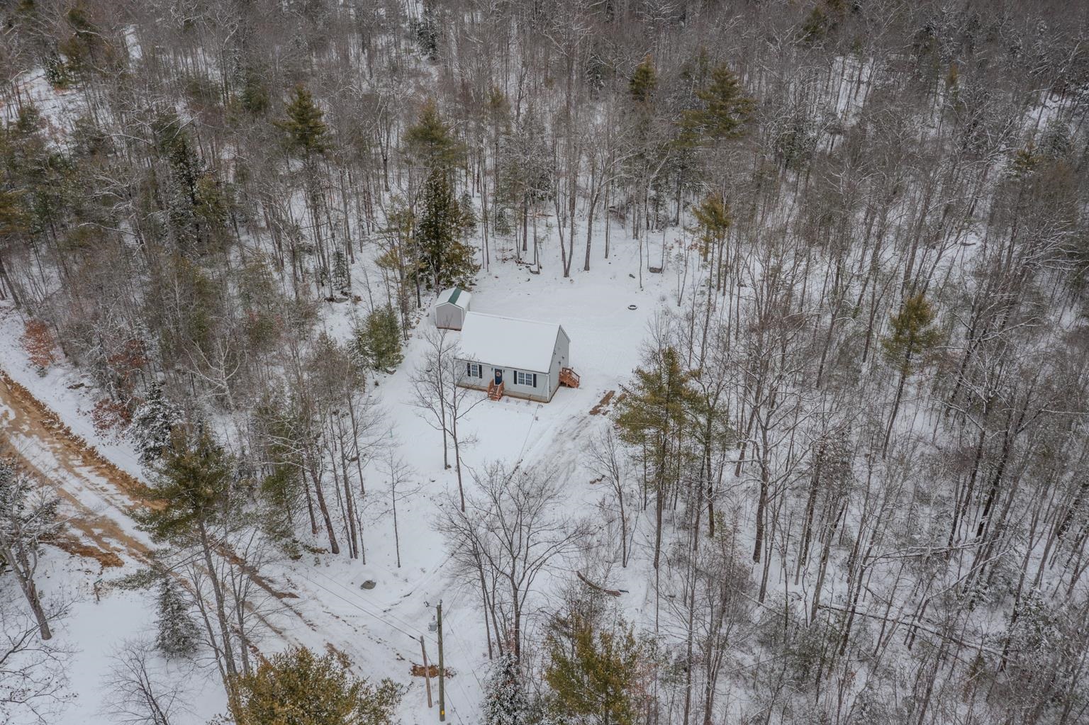 117 Beaver Pond Drive Barnstead, NH 03225 - Photo 2 of 26
