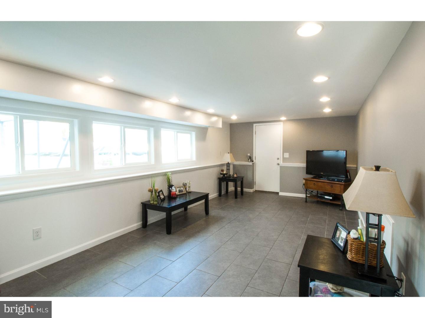 8 Beaumont Road Hamilton, NJ 08620 - Photo 8 of 15