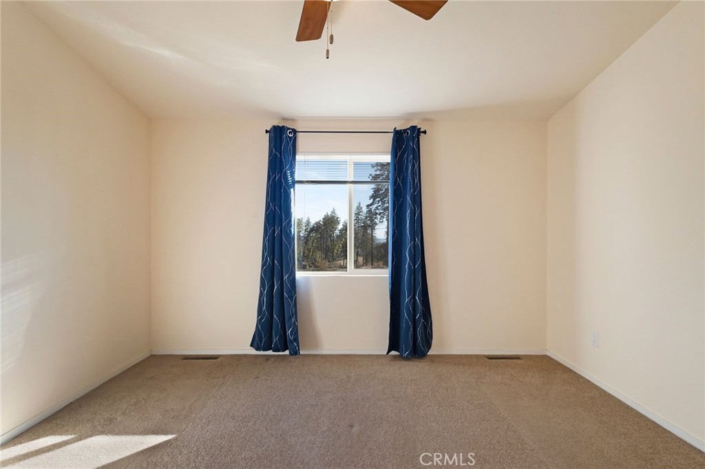 1798 Stearns Road Paradise, CA 95969 - Photo 12 of 39 an empty room with window