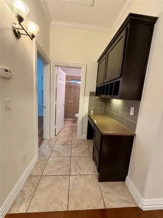 $1,550 | 398 Mesa Drive, Unit C, Del Valle, TX 78617