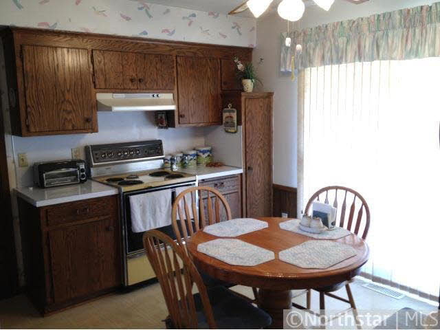 9721 Upton Road Bloomington, MN 55431 - Photo 2 of 18