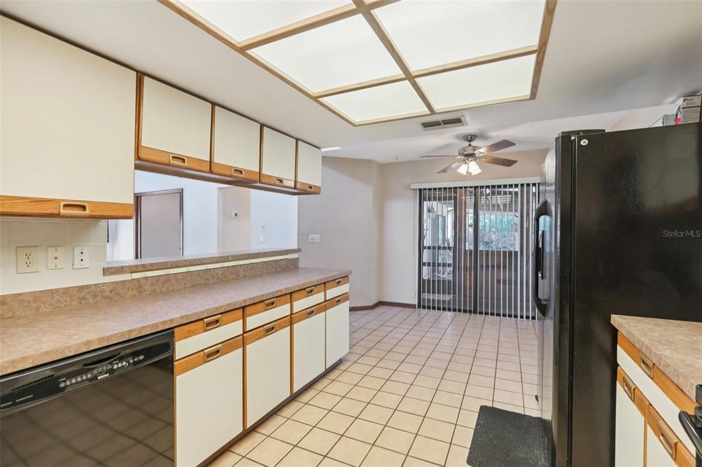 1797 Rambling Ridge Court Palm Harbor, FL 34683 - Photo 12 of 33