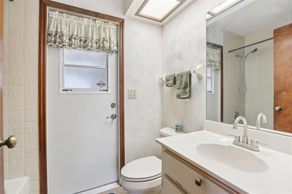 1797 Rambling Ridge Court Palm Harbor, FL 34683 - Photo 14 of 33