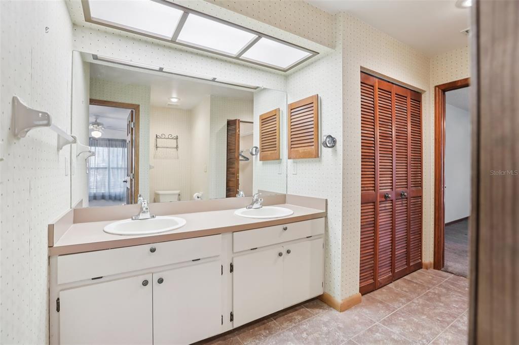 1797 Rambling Ridge Court Palm Harbor, FL 34683 - Photo 22 of 33