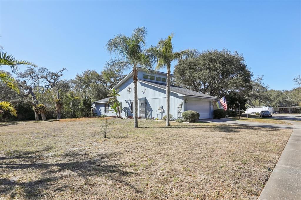 1797 Rambling Ridge Court Palm Harbor, FL 34683 - Photo 32 of 33