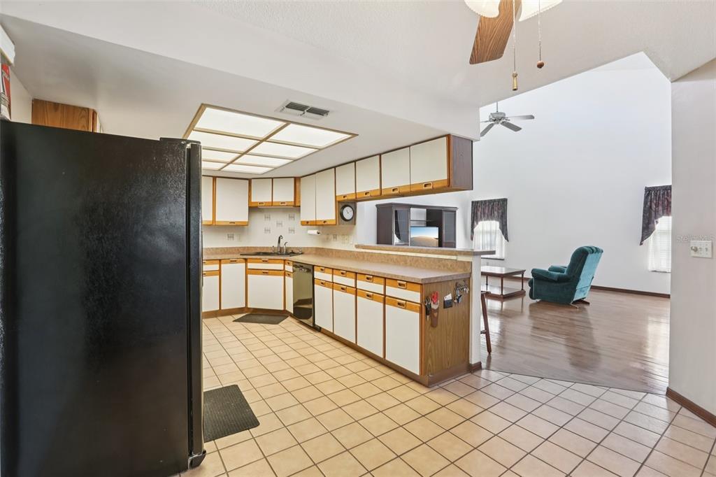 1797 Rambling Ridge Court Palm Harbor, FL 34683 - Photo 10 of 33