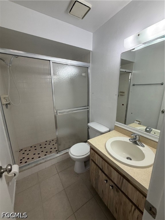 1100 Pondella Road, Unit 810 Cape Coral, FL 33909 - Photo 12 of 19