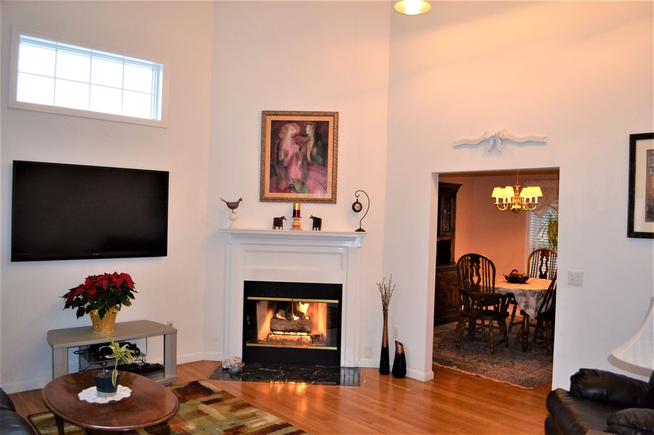 11 Thresher Road Nashua, NH 03063 - Photo 9 of 25 Gallery Image 9