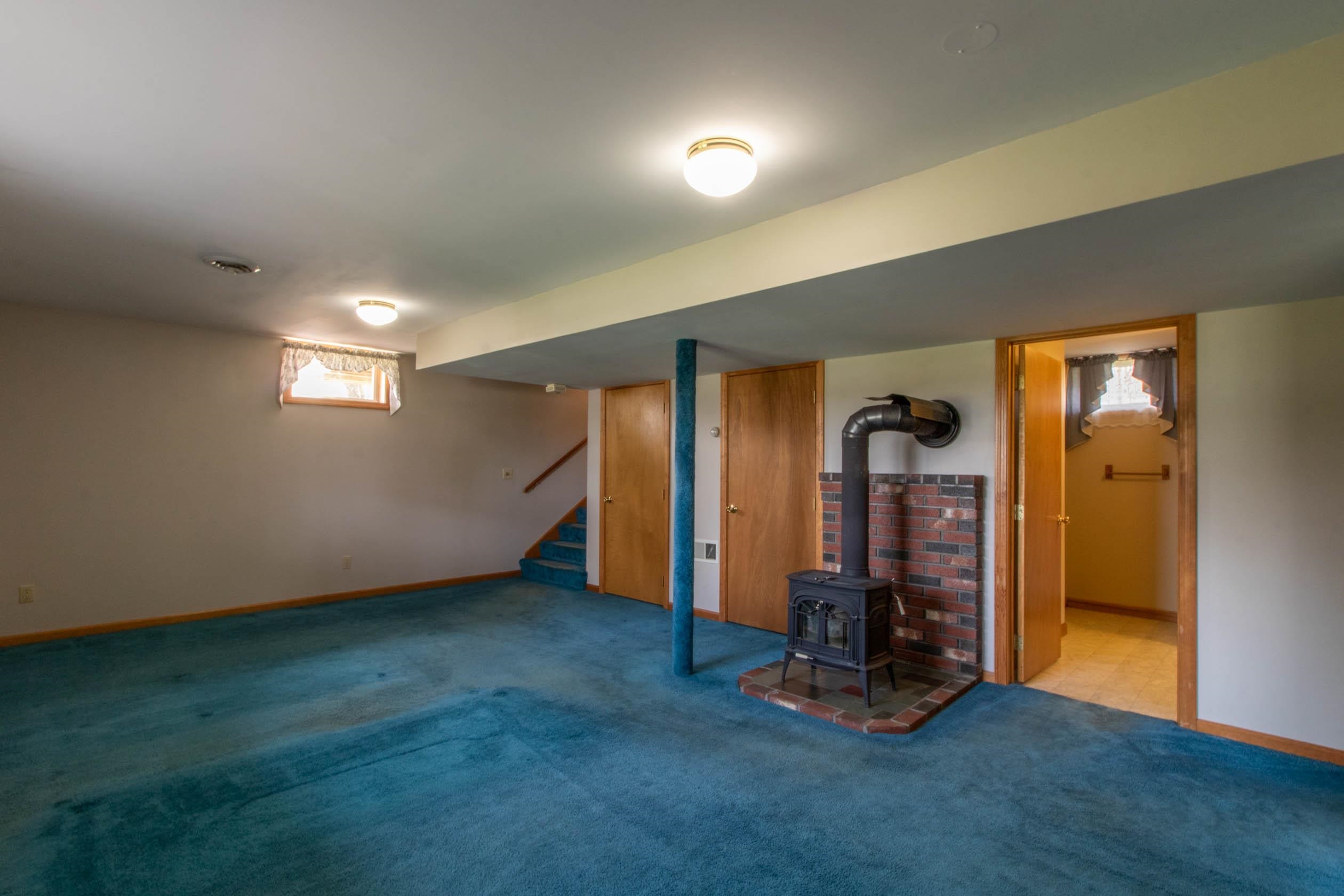 169 Scottsdale Road Newport, VT 05855 - Photo 8 of 40 Gallery Image 8