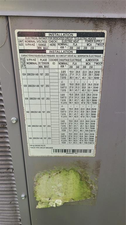 501 Hermits Trail Altamonte Springs, FL 32701 - Photo 58 of 61 a view of a bathtub in a bathroom