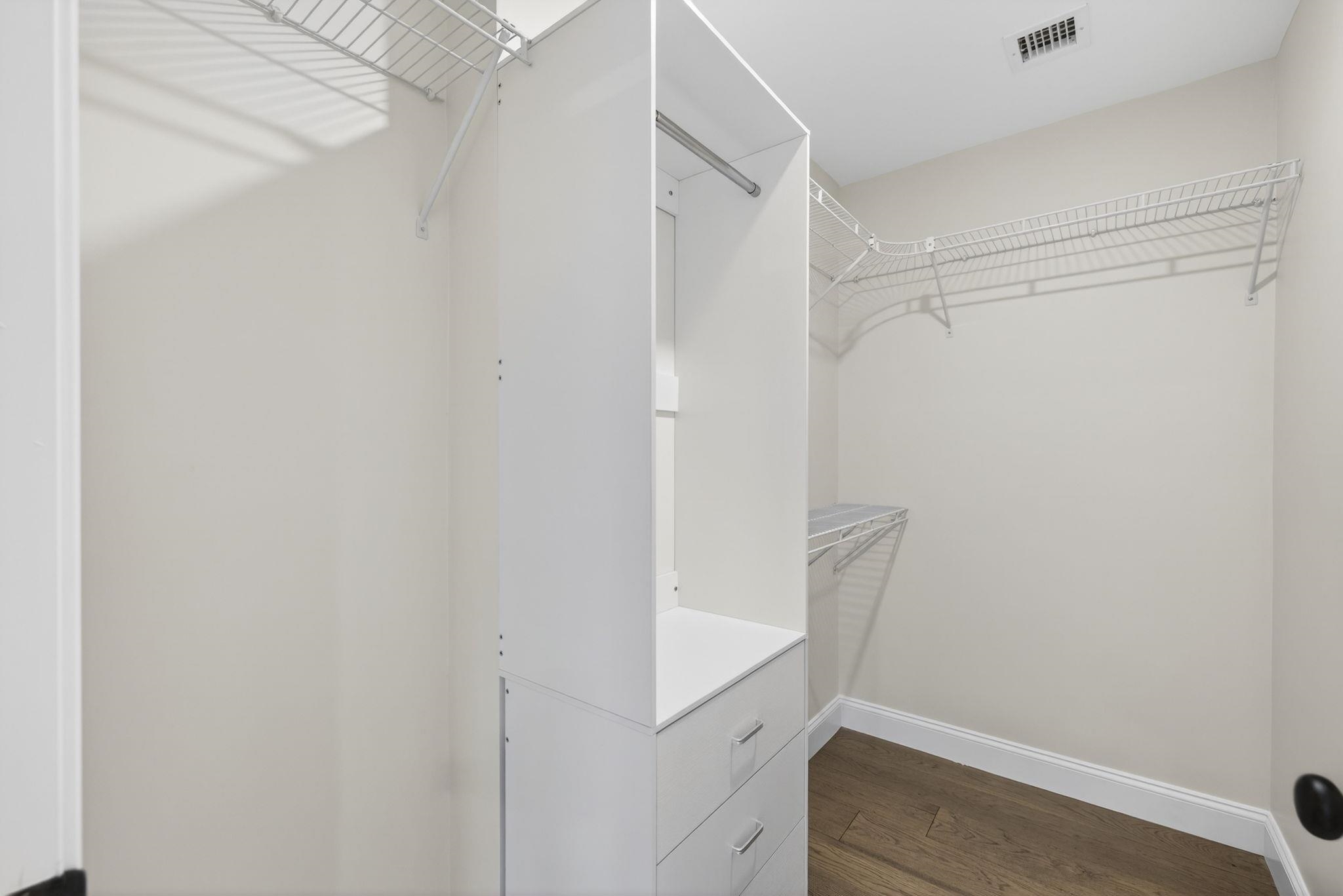 335 Raymond Road Chester, NH 03036 - Photo 23 of 40