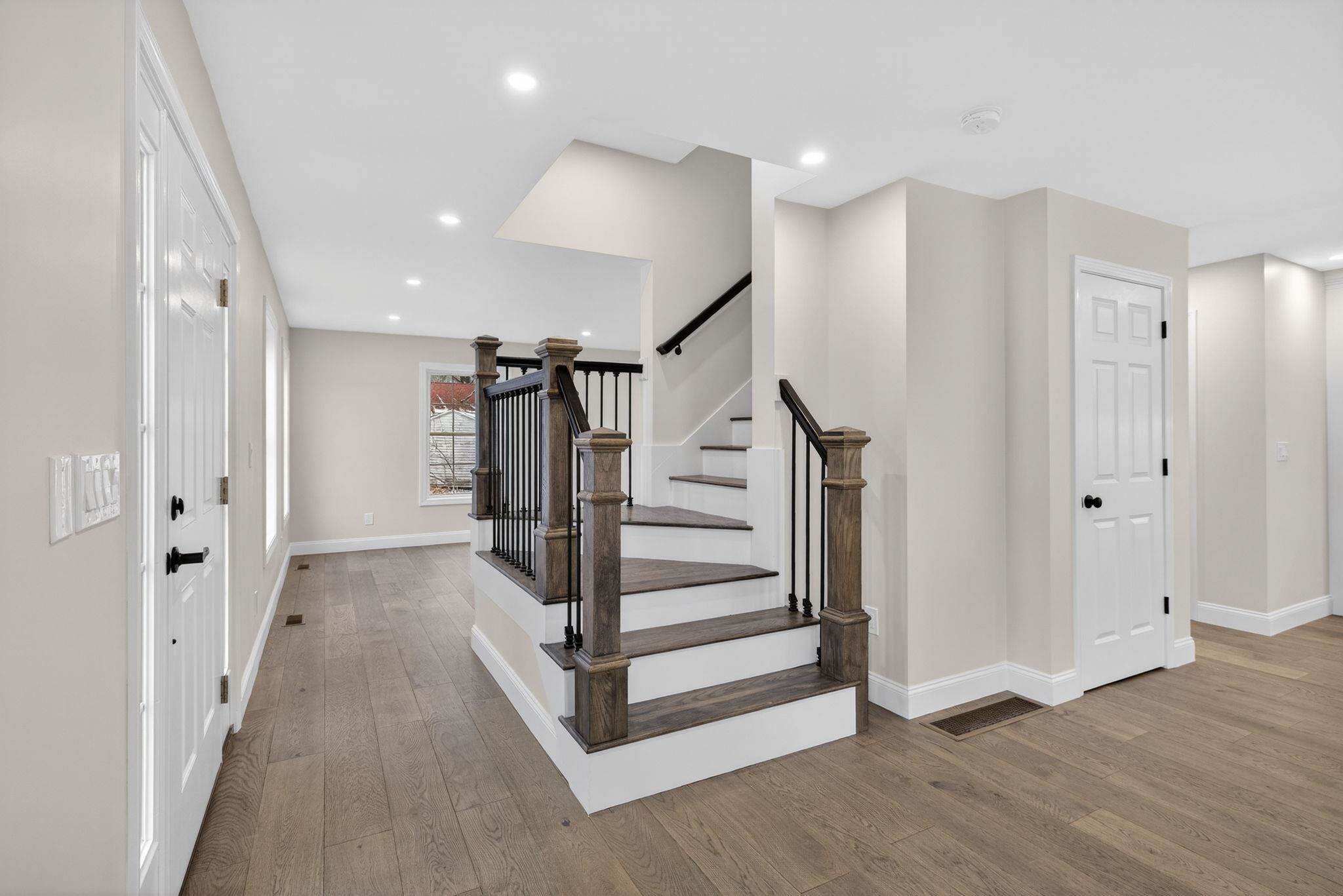 335 Raymond Road Chester, NH 03036 - Photo 10 of 40