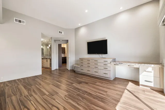 $3,200 | 73416 Irontree Drive, Palm Desert, CA 92260