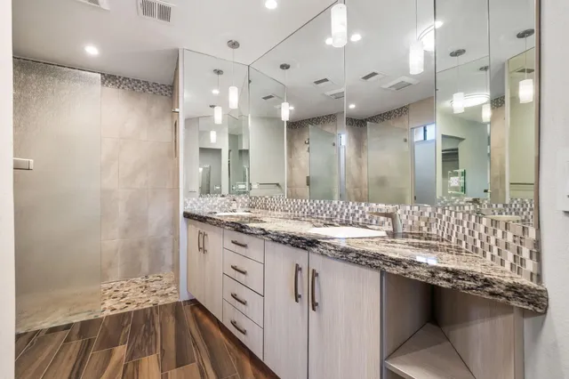 $3,200 | 73416 Irontree Drive, Palm Desert, CA 92260