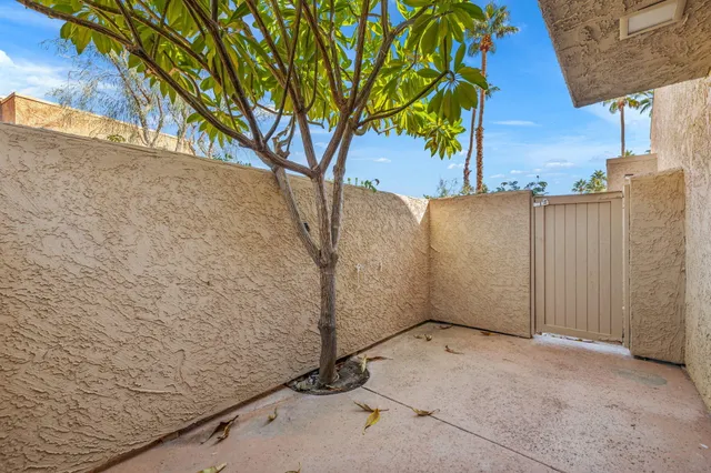 $3,200 | 73416 Irontree Drive, Palm Desert, CA 92260