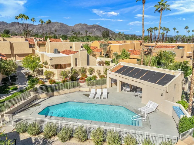 $3,200 | 73416 Irontree Drive, Palm Desert, CA 92260