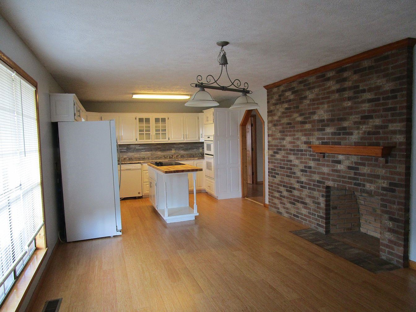 5201 Purdy Road Selmer, TN 38375 - Photo 7 of 28 Gallery Image 7