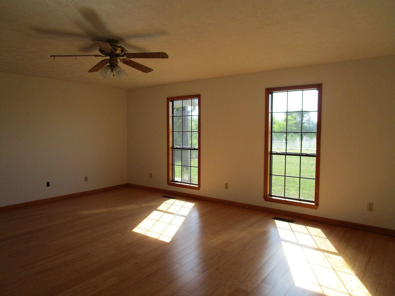 5201 Purdy Road Selmer, TN 38375 - Photo 9 of 28 Gallery Image 9