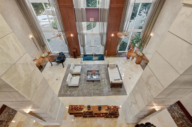 $3,400 | 19501 West Country Club Drive, Unit 313, Aventura, FL 33180