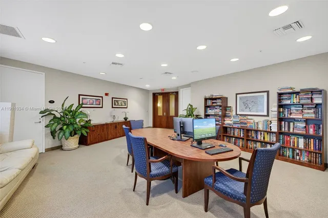 $3,400 | 19501 West Country Club Drive, Unit 313, Aventura, FL 33180