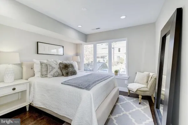 $2,350 | 528 Kennedy Street Northwest, Unit 401, Washington, DC 20011