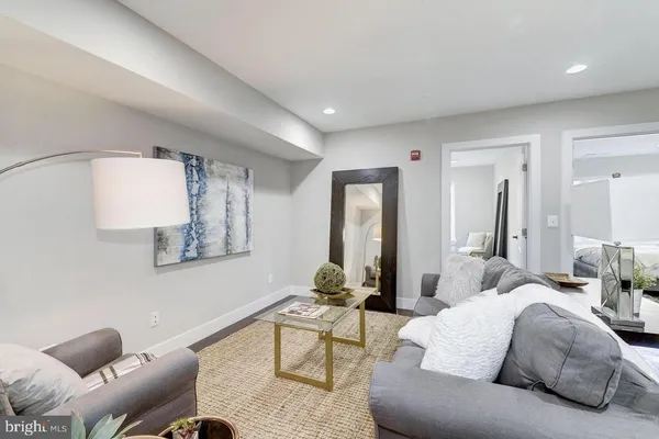 $2,350 | 528 Kennedy Street Northwest, Unit 401, Washington, DC 20011