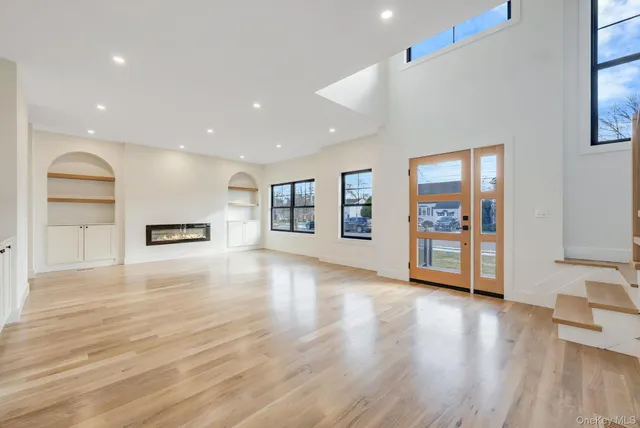 $1,499,990 | 63 Harmony Drive, Massapequa Park, NY 11762