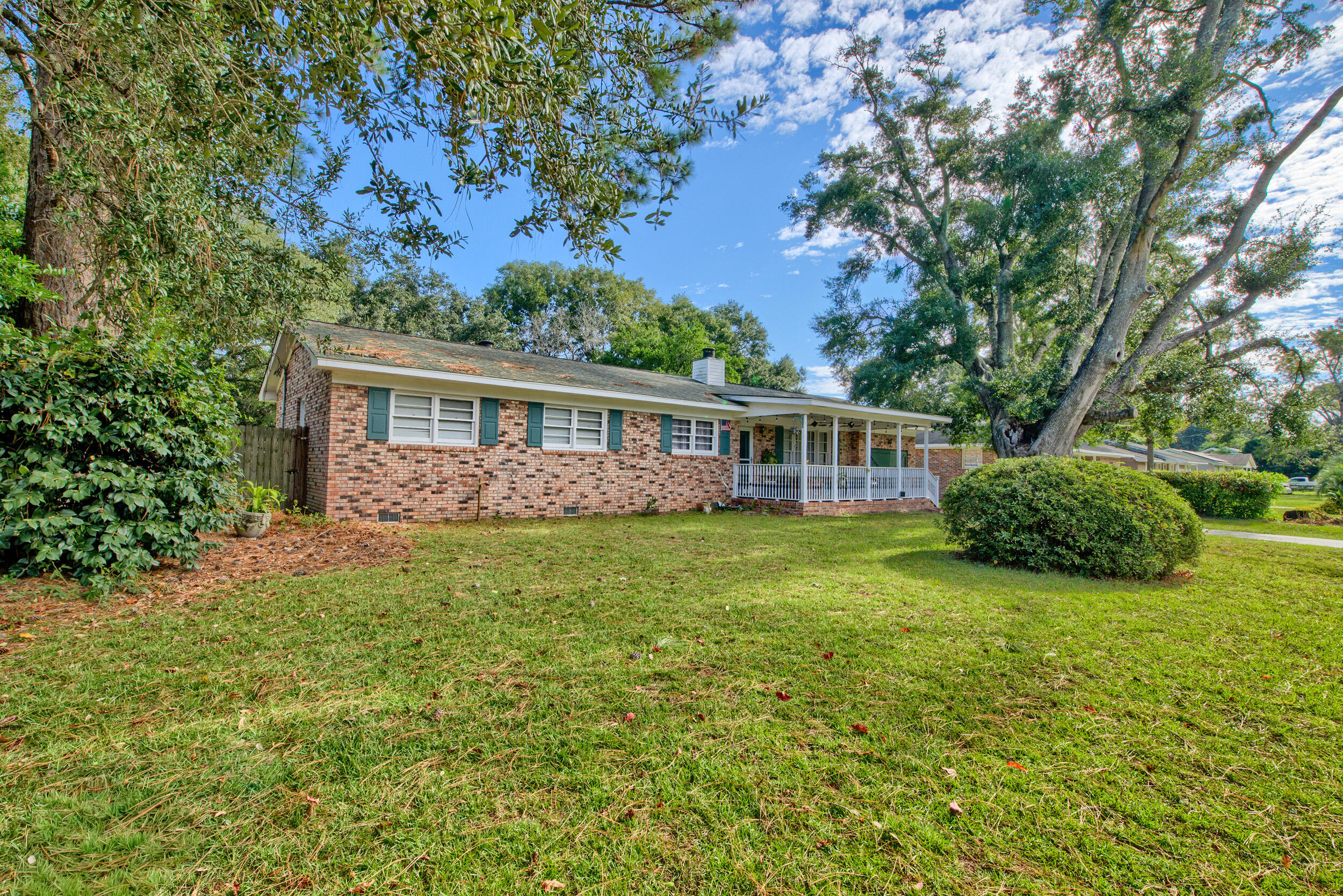 1330 Julian Clark Road Charleston, SC 29412 - Photo 14 of 34 _DSC4875-HDR(5)