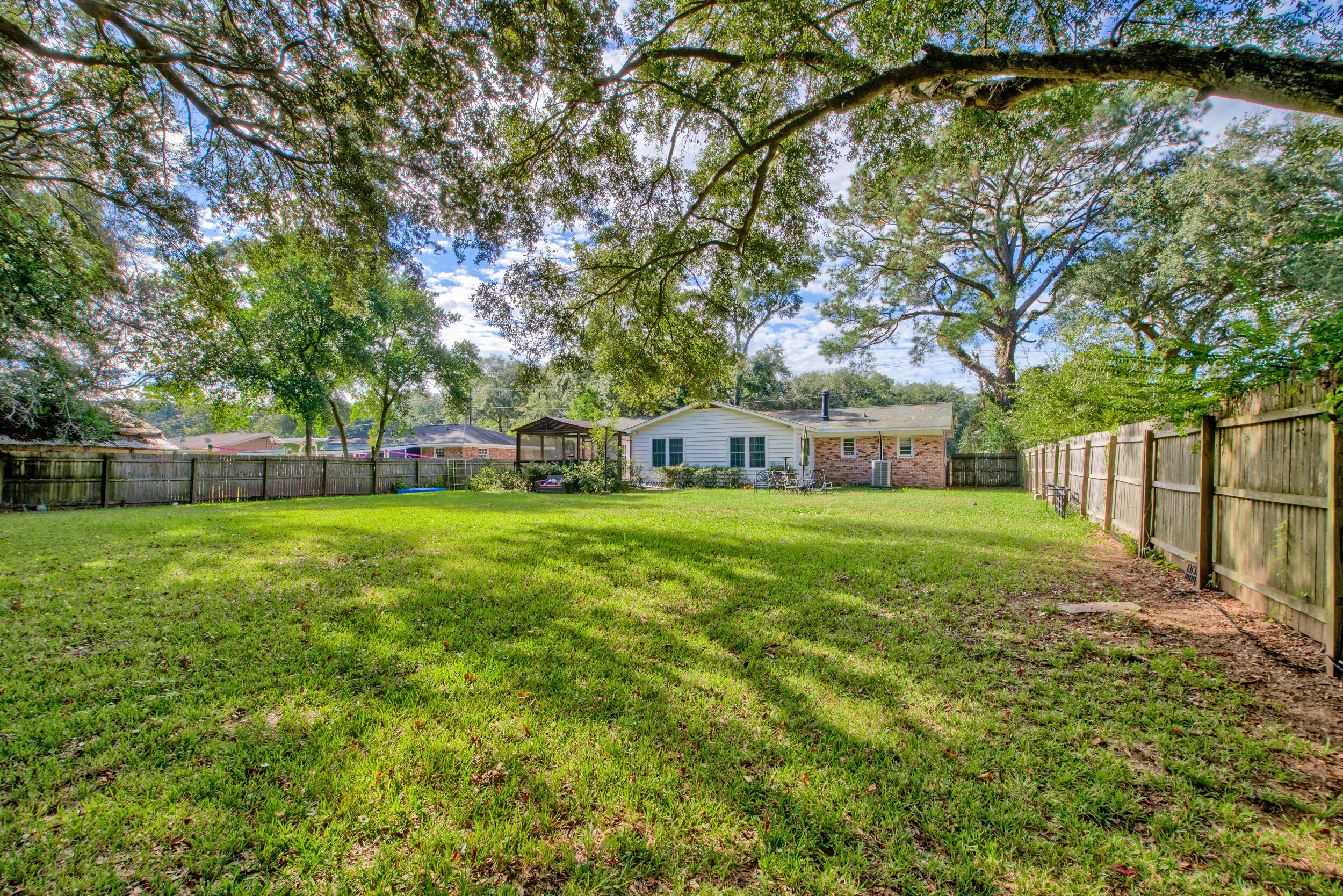 1330 Julian Clark Road Charleston, SC 29412 - Photo 10 of 34 _DSC4905-HDR(5)