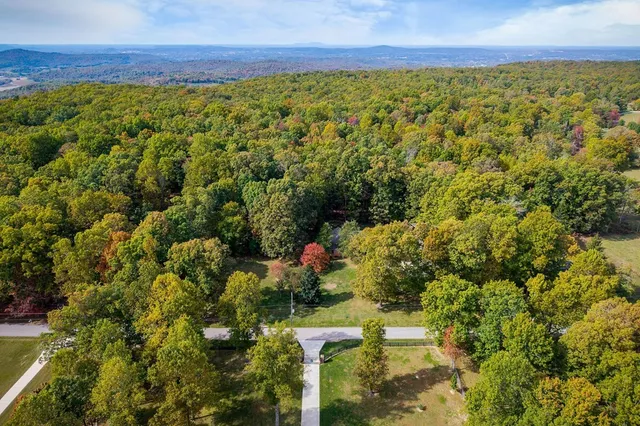 $579,000 | 708 Low Gap Road, Sparta, TN 38583