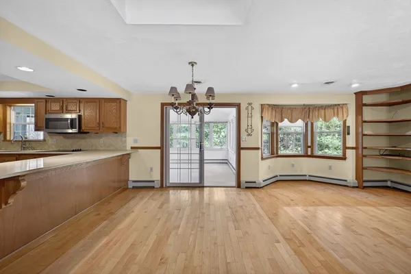 $749,900 | 532 Hill Street, Raynham, MA 02767